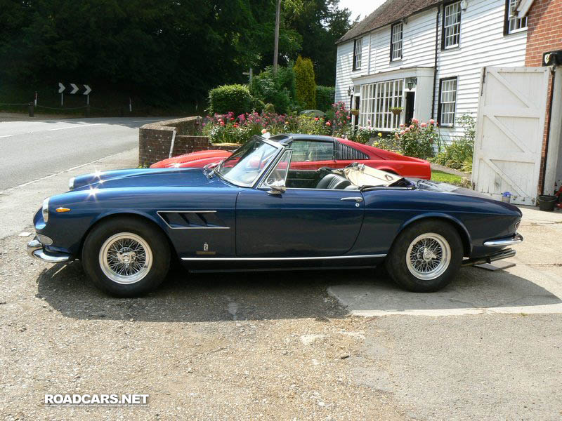Ferrari 275 GTS Spyder