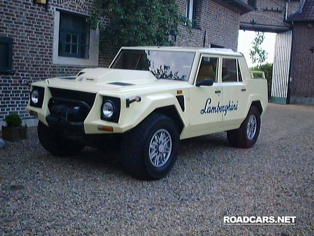 Lamborghini LM002