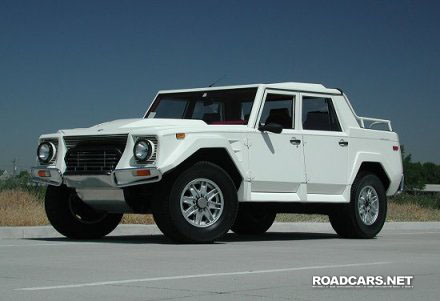 Lamborghini LM002