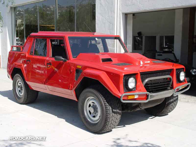 Lamborghini LM002