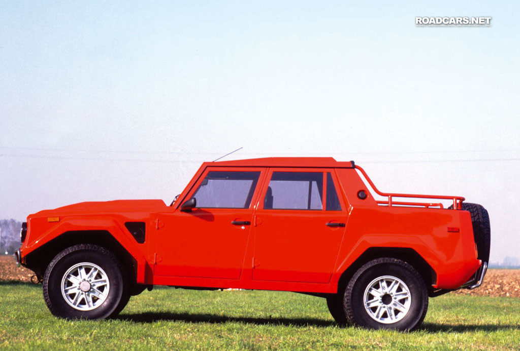 Lamborghini LM002